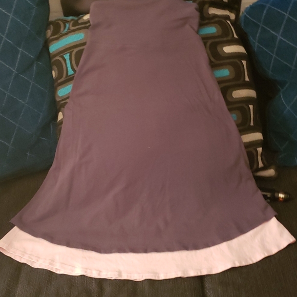 Lululemon gray and pink skirt 2 - Picture 3 of 4